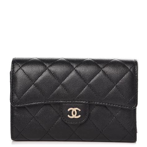 chanel medium wallet size